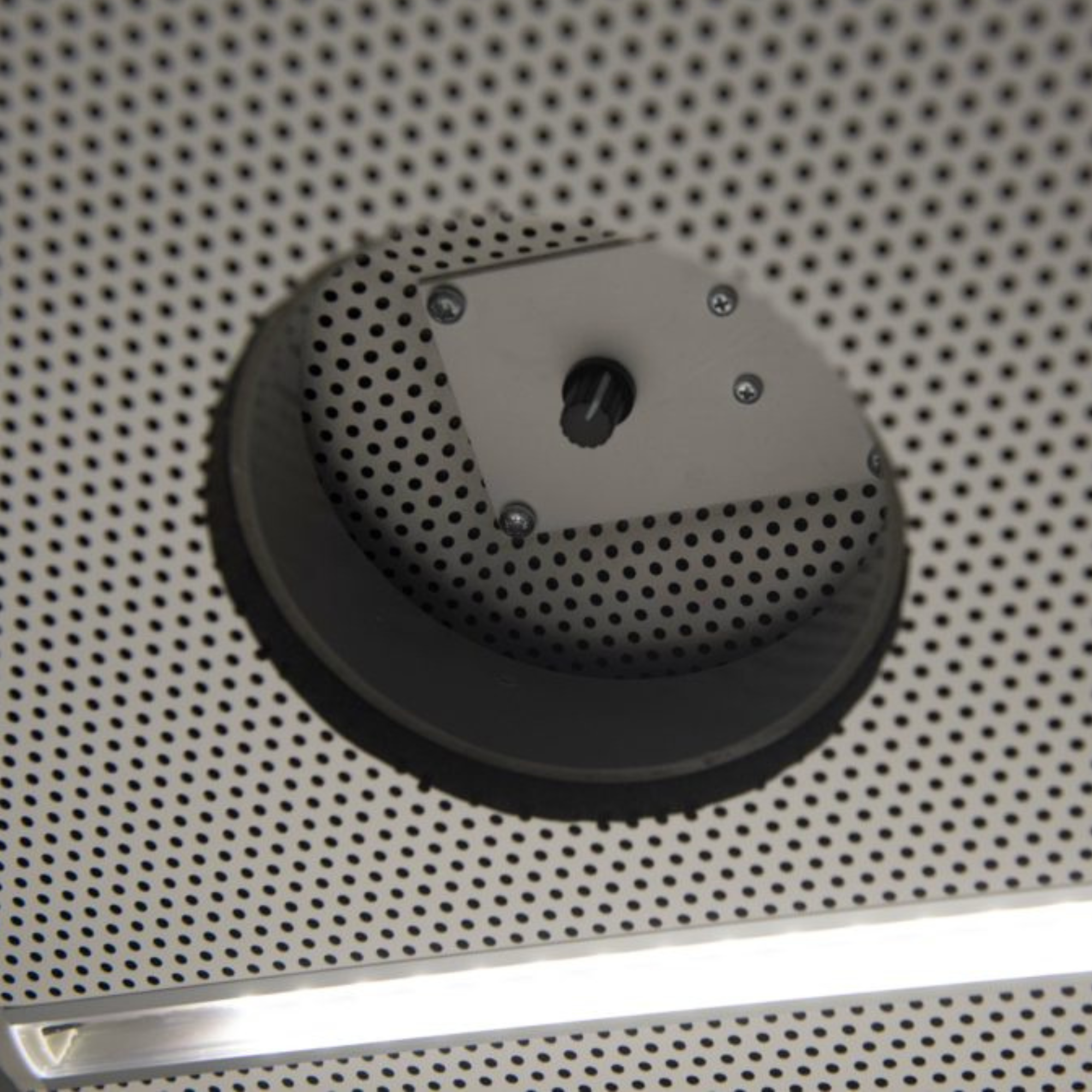 Silent 9600 Interpreter booth, ISO 4043 including ventilation and LED lighting