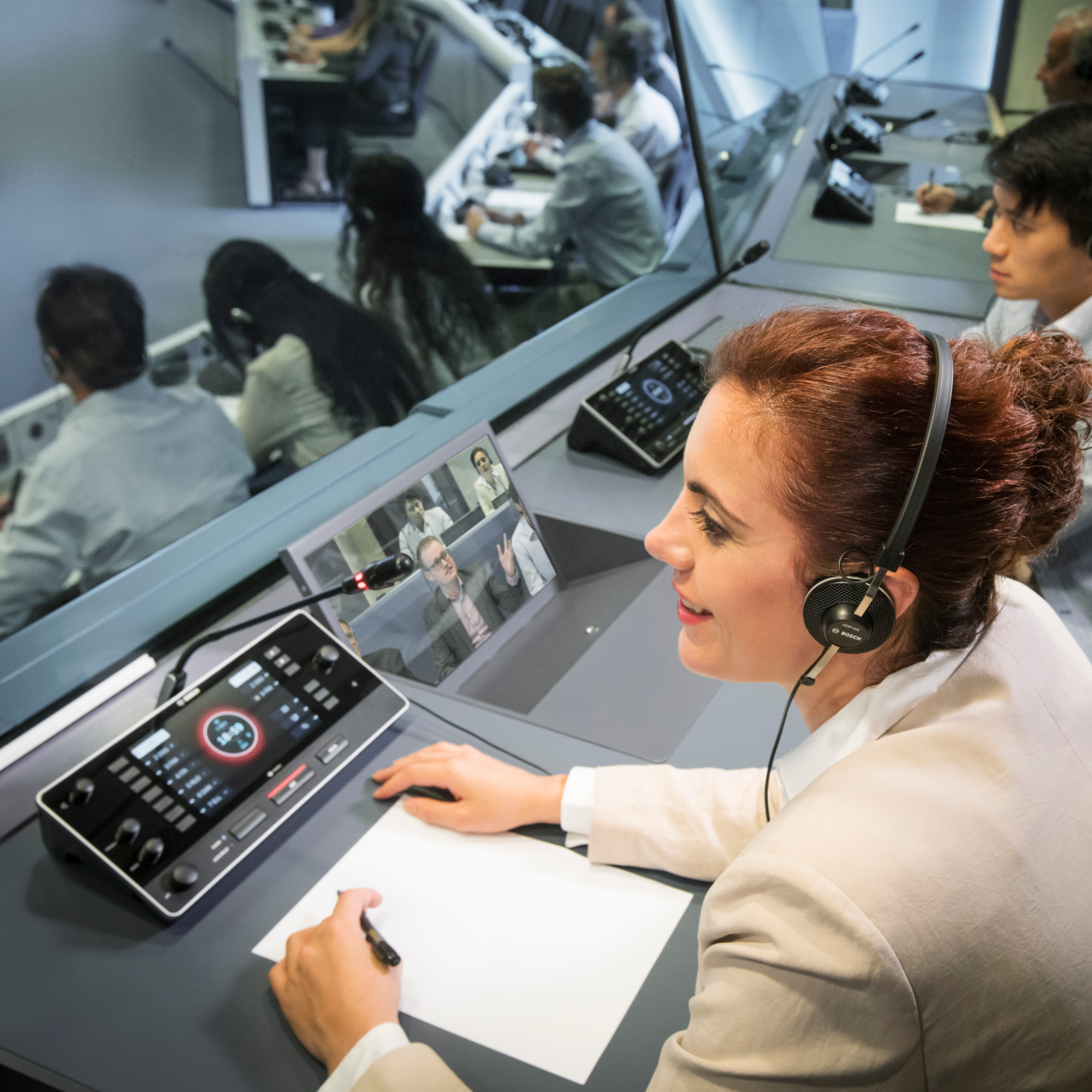 Bosch Dicentis - Interpretation Desk